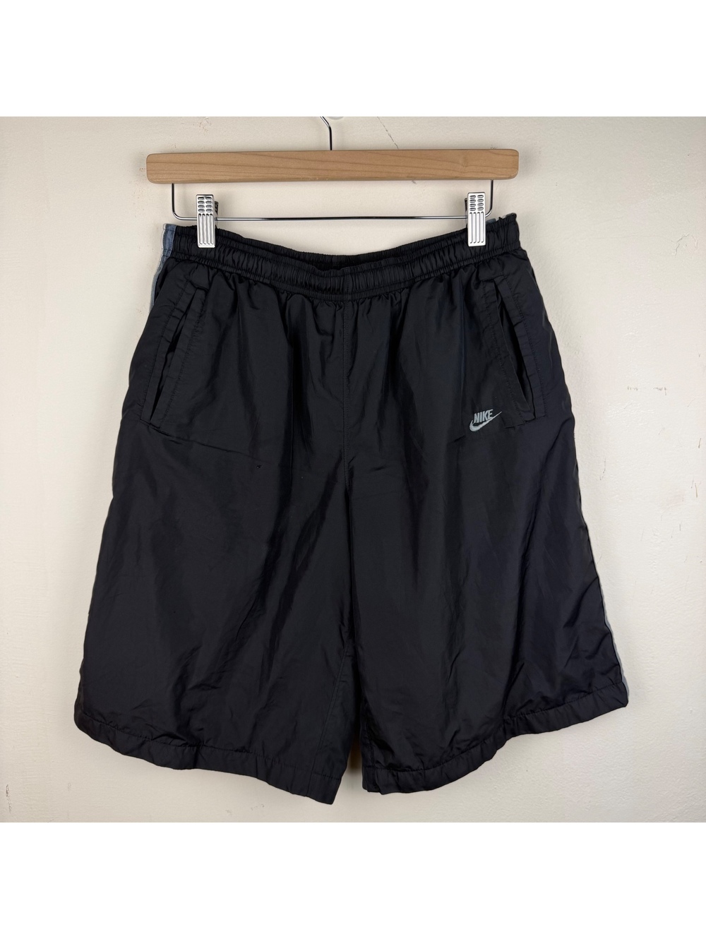 Vintage Nike Baggy Track Shorts Men's 30